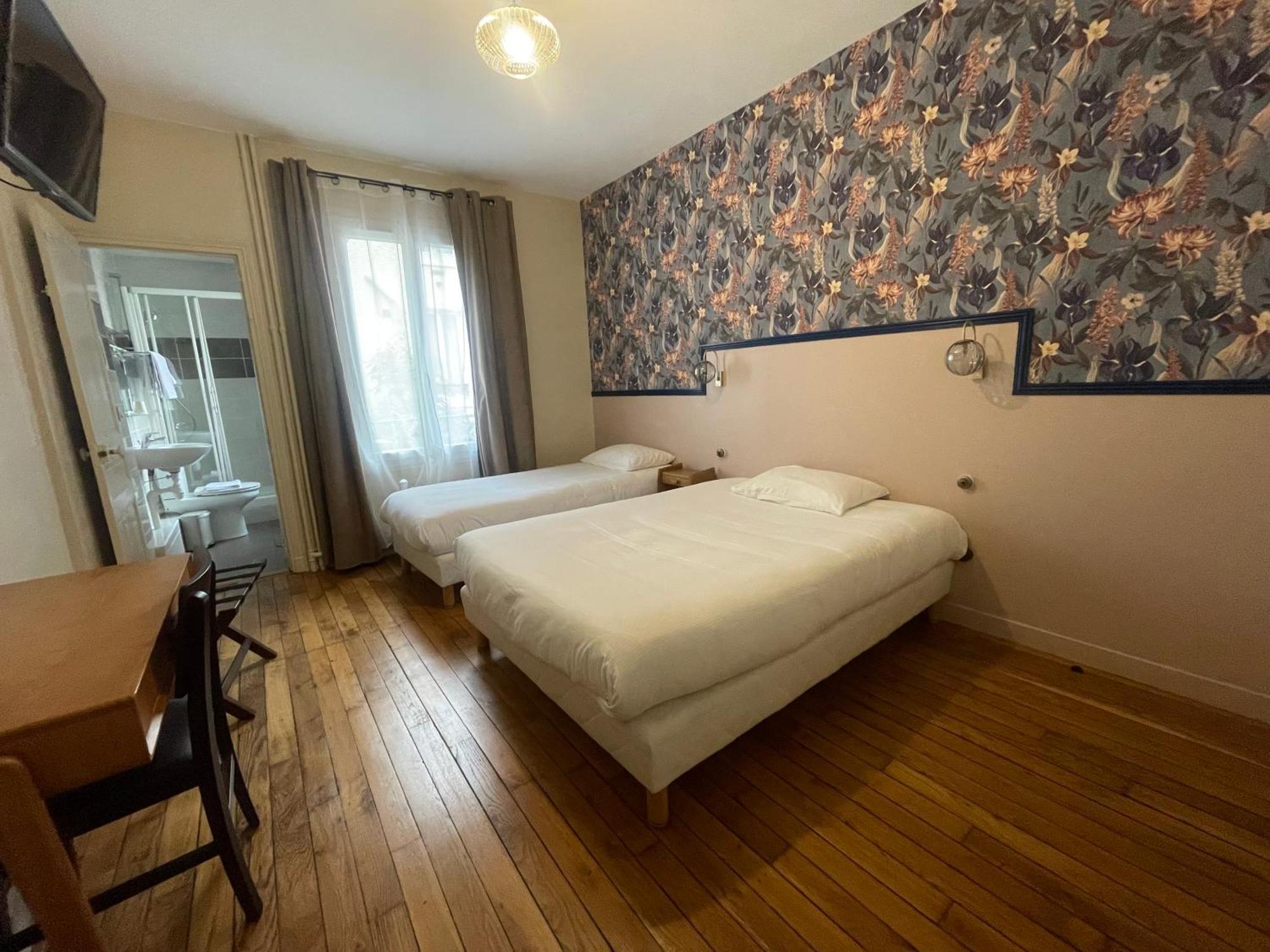 Le Florus Hotel *