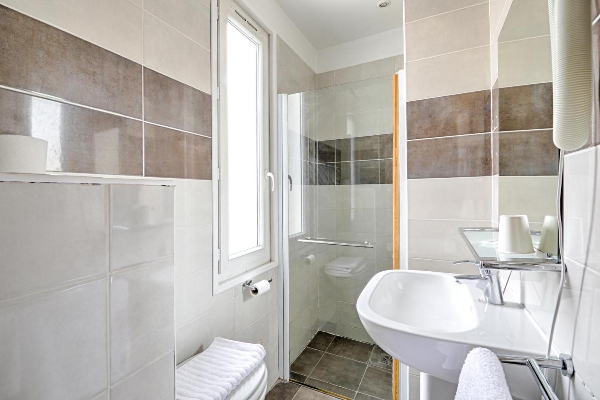 Le Florus Hotel Montrouge