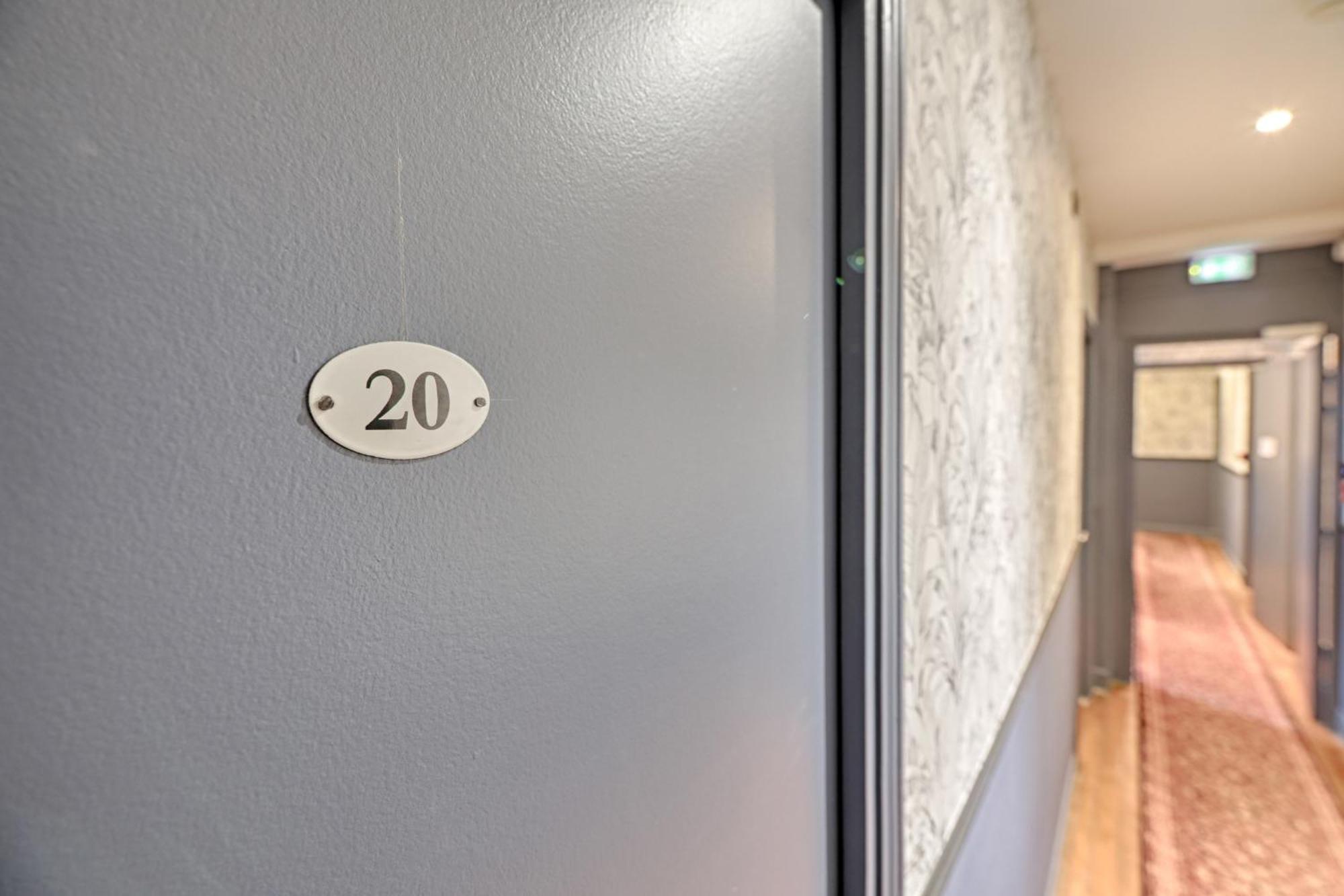Hotel Le Florus Montrouge